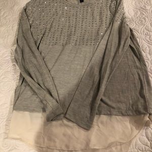 Anne Taylor blouse, grey, L, sequins, bottom slip